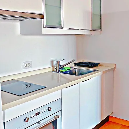 Estudio Tres En Martianez Puerto de la Cruz (Tenerife)